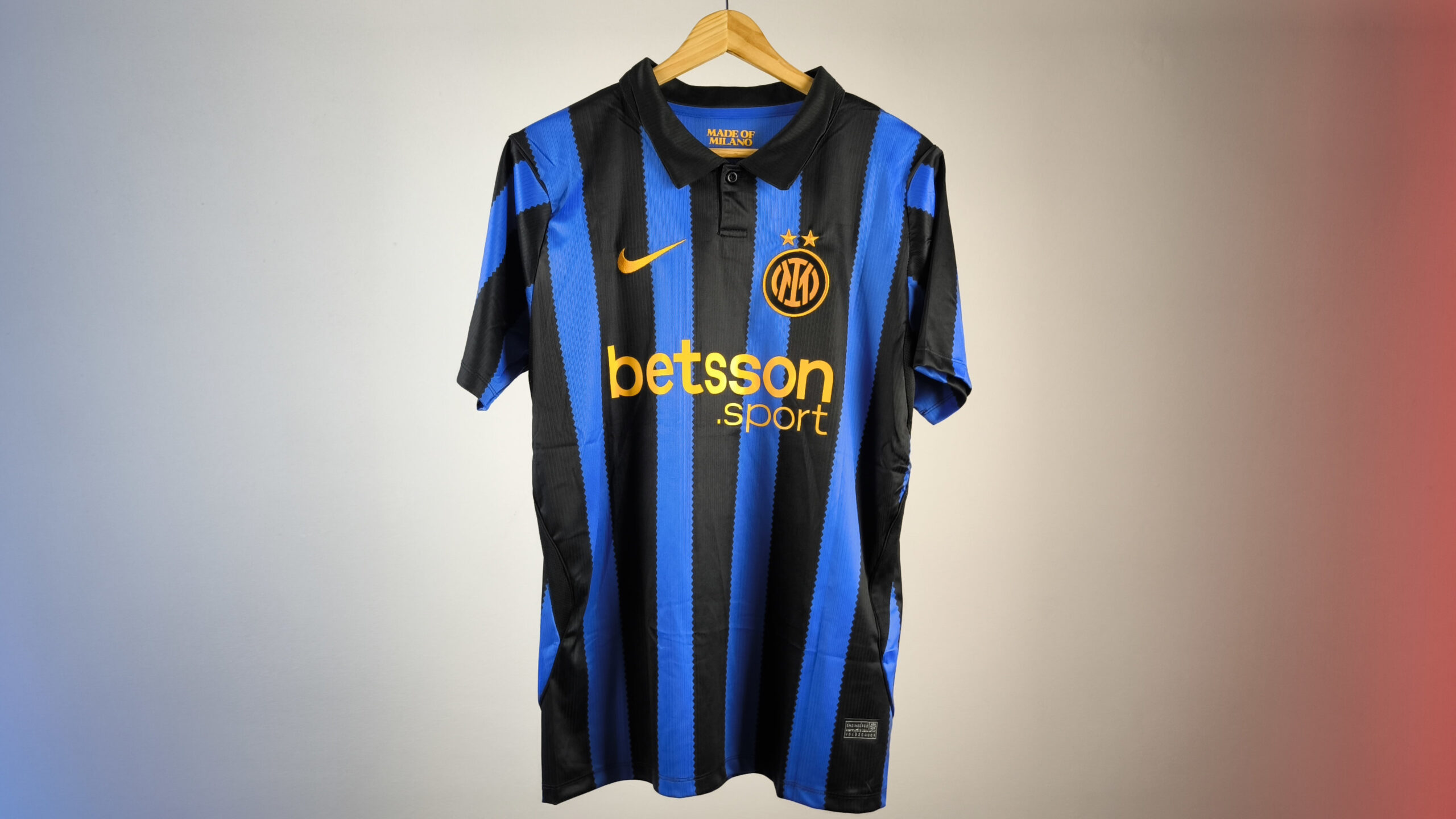 Prima Maglia Inter Milano 26/27 Lautaro (Versione Fan) - Taglia M